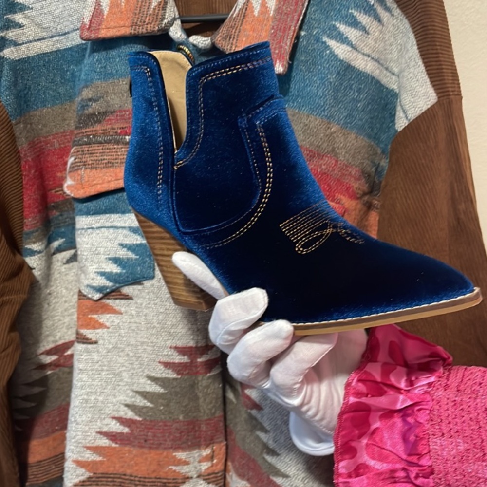 🎉❤️ Corkys Teal Velvet Boots Smoke Show Size 11 EUC - Picture 2 of 6